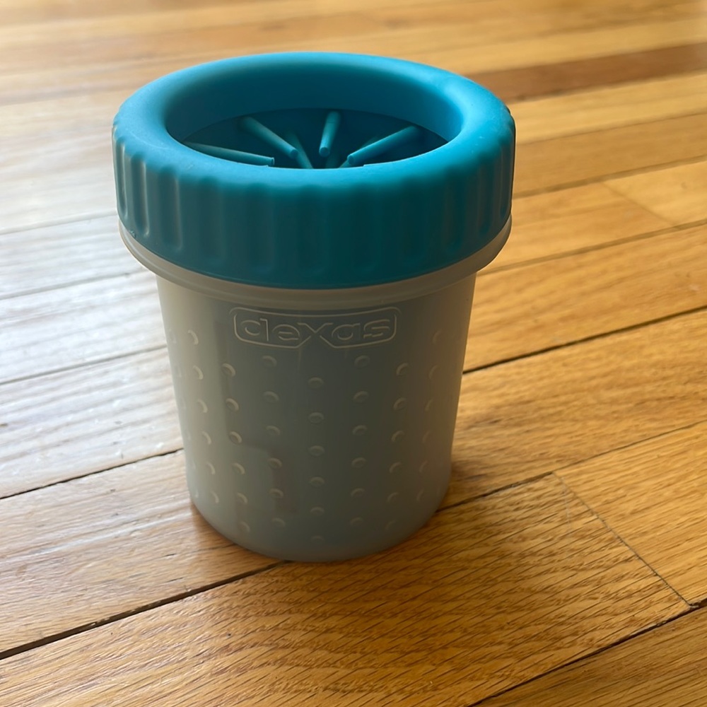 Dexas Portable Dog Paw Cleaner